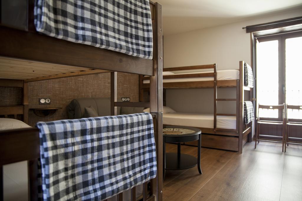 Hostel-Albergue Monte Perdido Торла Екстериор снимка