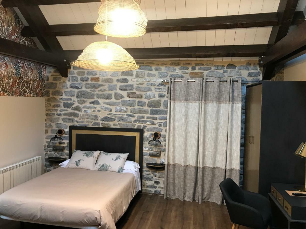 Hostel-Albergue Monte Perdido Торла Екстериор снимка